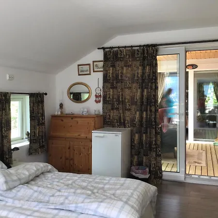 Iris Vedal אתר קמפינג *