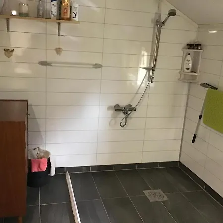 Iris Vedal אתר קמפינג *